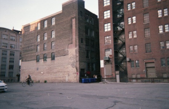 img058-4dc737051e1a6e5812aa0d609c58e413